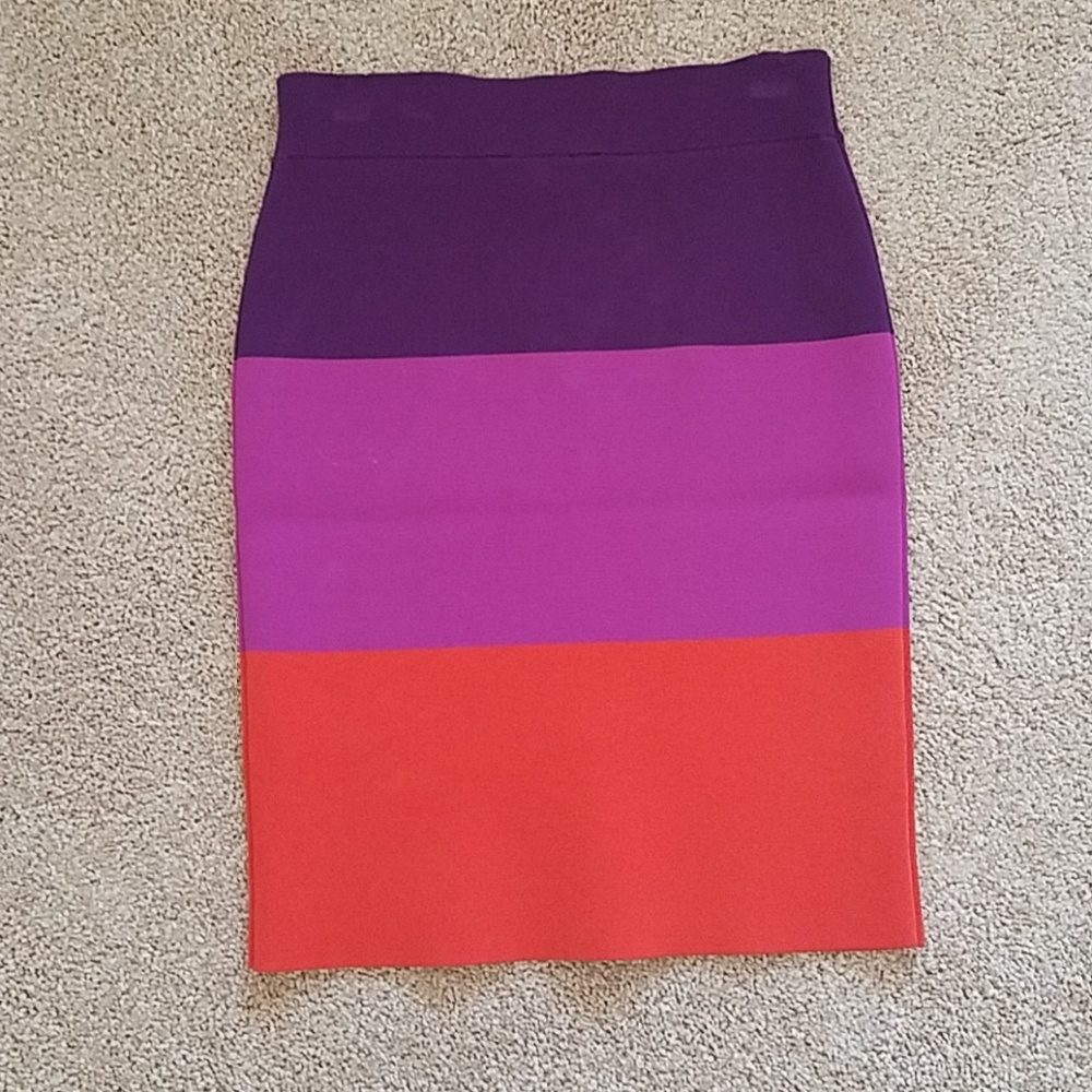 BCBG MaxAzria skirt, color block